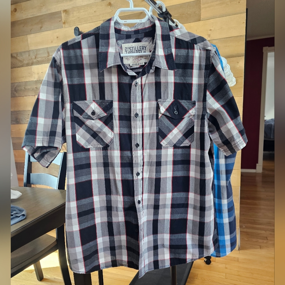 Distillery - Men's SS Button Up - XL